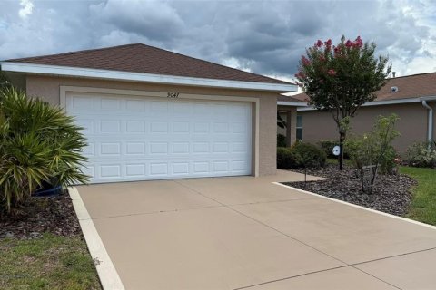 House in Ocala, Florida 2 bedrooms, 111.3 sq.m. № 1798633 - photo 2