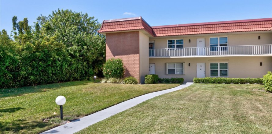 Condo in Vero Beach, Florida, 2 bedrooms  № 1038252