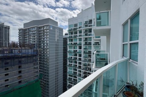 Copropriété à vendre à Miami, Floride: 2 chambres, 124.02 m2 № 1945762 - photo 13