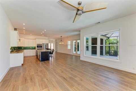 Casa en venta en Bradenton, Florida, 4 dormitorios, 208.29 m2 № 1915741 - foto 18