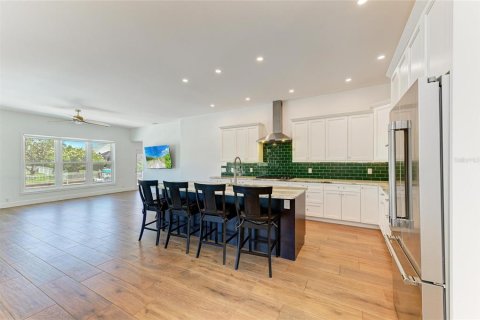 Casa en venta en Bradenton, Florida, 4 dormitorios, 208.29 m2 № 1915741 - foto 13