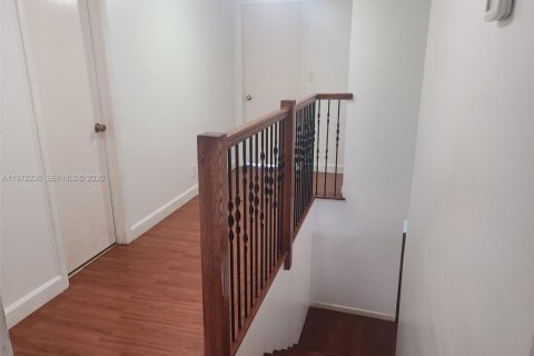 Touwnhouse à vendre à Davie, Floride: 3 chambres, 155.15 m2 № 2079247 - photo 7