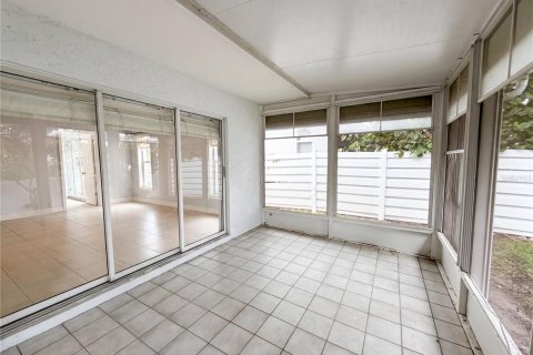 Condo in Bradenton, Florida, 2 bedrooms  № 2227352 - photo 30