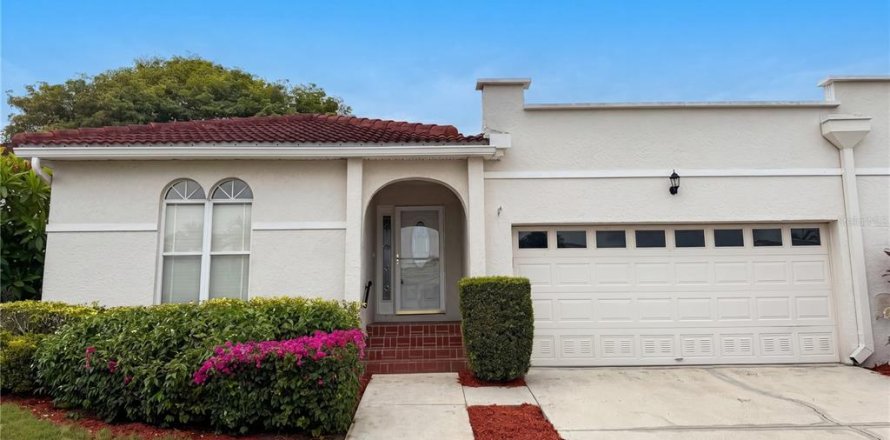 Condo in Bradenton, Florida, 2 bedrooms  № 2227352