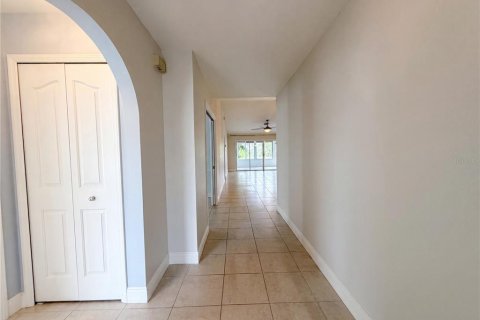Condo in Bradenton, Florida, 2 bedrooms  № 2227352 - photo 6
