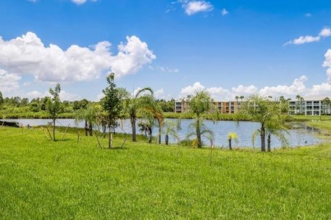 House in Punta Gorda, Florida 2 bedrooms, 139.63 sq.m. № 1883640 - photo 17