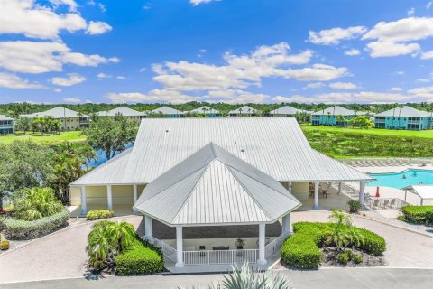 House in Punta Gorda, Florida 2 bedrooms, 139.63 sq.m. № 1883640 - photo 30