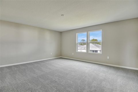 Casa en venta en Kissimmee, Florida, 5 dormitorios, 281.49 m2 № 1313747 - foto 17