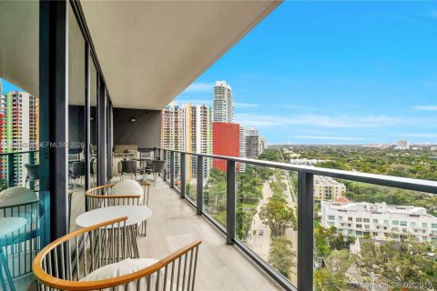 Copropriété à louer à Miami, Floride: 2 chambres, 99.96 m2 № 2051445 - photo 17