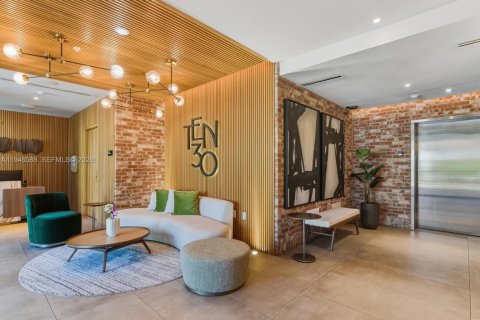 Снять в аренду кондоминиум в Майами-Бич, Флорида 2 спальни, 82.31м2, № 2004456 - фото 28