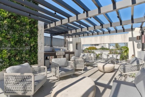 Снять в аренду кондоминиум в Майами-Бич, Флорида 2 спальни, 82.31м2, № 2004456 - фото 22