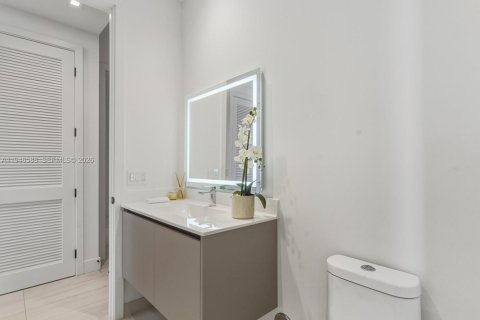 Снять в аренду кондоминиум в Майами-Бич, Флорида 2 спальни, 82.31м2, № 2004456 - фото 10