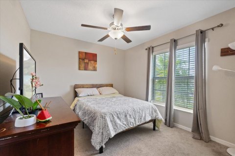 House in Riverview, Florida 4 bedrooms, 179.77 sq.m. № 2198385 - photo 29