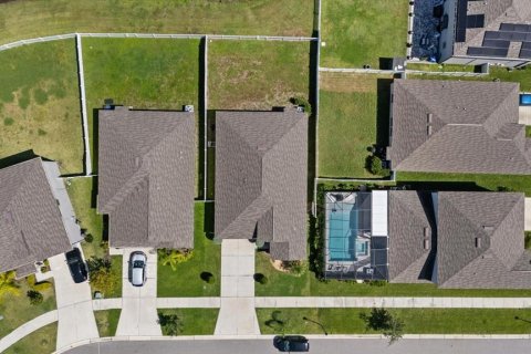 House in Riverview, Florida 4 bedrooms, 179.77 sq.m. № 2198385 - photo 7