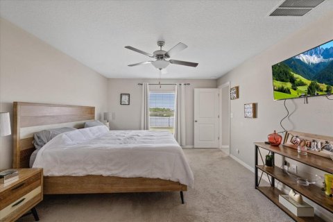 House in Riverview, Florida 4 bedrooms, 179.77 sq.m. № 2198385 - photo 24
