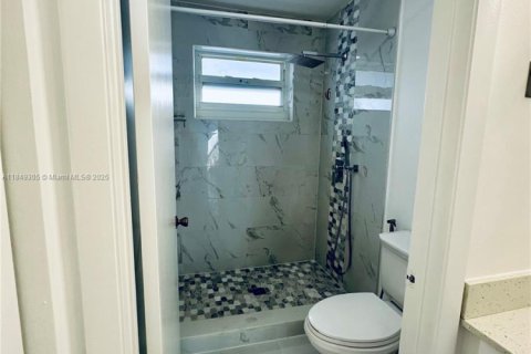 Villa ou maison à louer à Pembroke Pines, Floride: 3 chambres, 145.67 m2 № 1961930 - photo 17