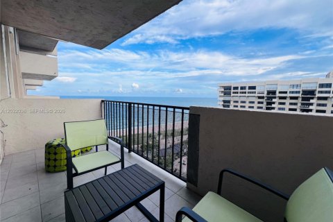 Condominio en alquiler en Lauderdale-by-the-Sea, Florida, 2 dormitorios, 133.13 m2 № 2077949 - foto 26