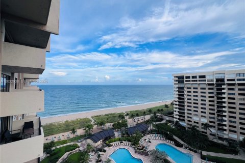 Condominio en alquiler en Lauderdale-by-the-Sea, Florida, 2 dormitorios, 133.13 m2 № 2077949 - foto 24