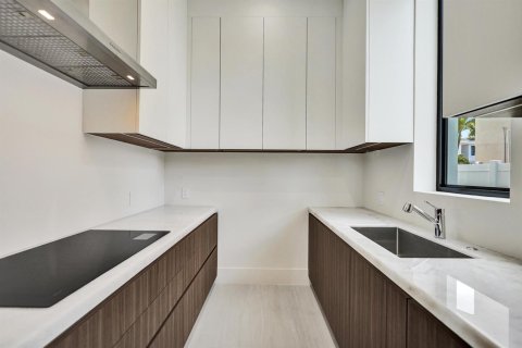Casa en venta en Boca Raton, Florida, 5 dormitorios, 605.72 m2 № 2176841 - foto 7