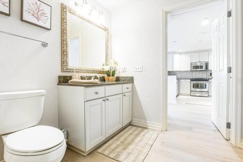 Снять в аренду кондоминиум в Фор-Корнерс, Флорида 6 комнат, 163.04м2, № 1829589 - фото 21