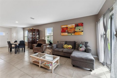 Adosado en venta en Kissimmee, Florida, 3 dormitorios, 168.71 m2 № 1656830 - foto 12