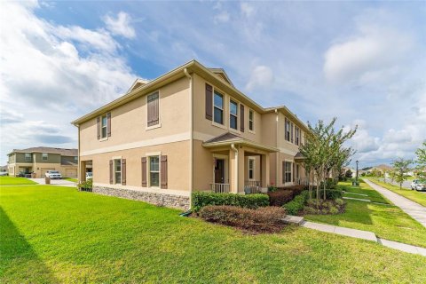 Adosado en venta en Kissimmee, Florida, 3 dormitorios, 168.71 m2 № 1656830 - foto 3