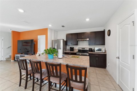 Adosado en venta en Kissimmee, Florida, 3 dormitorios, 168.71 m2 № 1656830 - foto 7