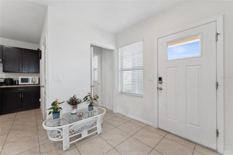 Adosado en venta en Kissimmee, Florida, 3 dormitorios, 168.71 m2 № 1656830 - foto 5