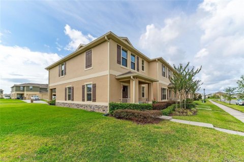 Adosado en venta en Kissimmee, Florida, 3 dormitorios, 168.71 m2 № 1656830 - foto 2