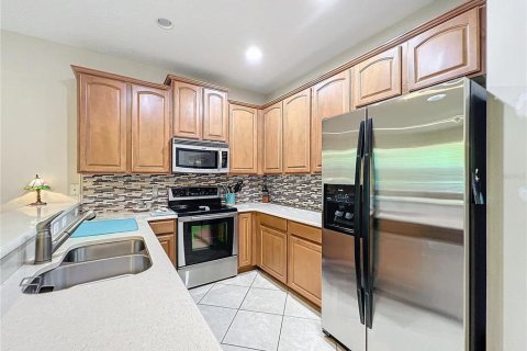 Townhouse in Winter Springs, Florida 3 bedrooms, 177.81 sq.m. № 1372111 - photo 16