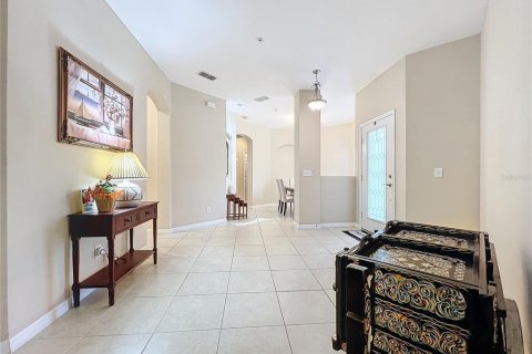 Townhouse in Winter Springs, Florida 3 bedrooms, 177.81 sq.m. № 1372111 - photo 11