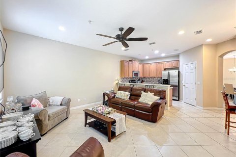 Townhouse in Winter Springs, Florida 3 bedrooms, 177.81 sq.m. № 1372111 - photo 28