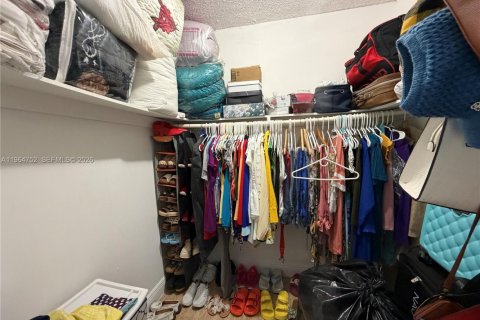 Снять в аренду кондоминиум в Норт-Майами, Флорида 1 спальня, 72.19м2, № 2026069 - фото 17