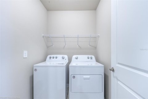 Casa en alquiler en Port Charlotte, Florida, 2 dormitorios, 139.35 m2 № 1901743 - foto 19