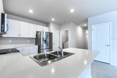 Casa en alquiler en Port Charlotte, Florida, 2 dormitorios, 139.35 m2 № 1901743 - foto 24