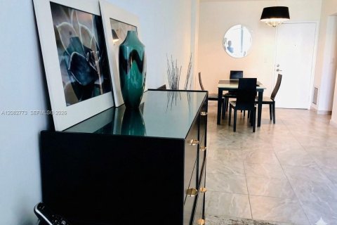 Copropriété à louer à Miami Beach, Floride: 52.03 m2 № 2351384 - photo 6