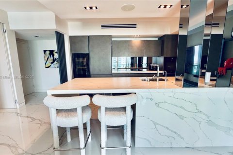 Снять в аренду кондоминиум в Майами-Бич, Флорида 1 спальня, 93.65м2, № 1958474 - фото 5