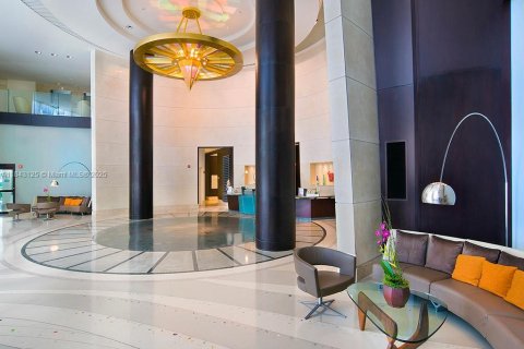 Снять в аренду кондоминиум в Майами-Бич, Флорида 1 спальня, 93.65м2, № 1958474 - фото 23