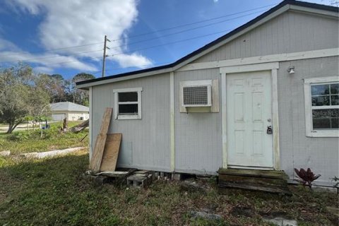 Villa ou maison à vendre à New Smyrna Beach, Floride: 2 chambres, 93 m2 № 1915580 - photo 3