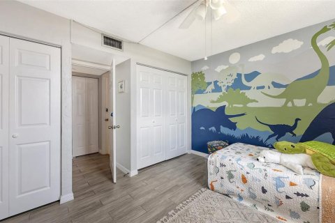 Condo in Bradenton, Florida, 2 bedrooms  № 1906959 - photo 28