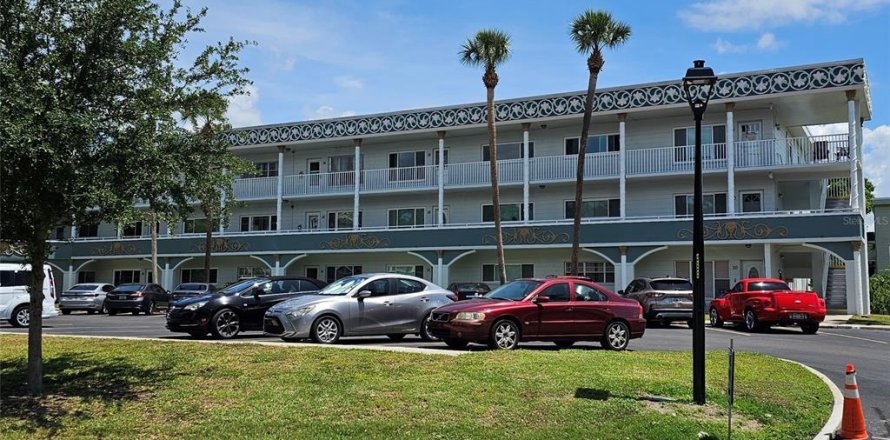 Condo à Clearwater, Floride, 1 chambre  № 2105136