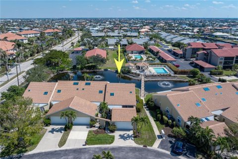 Casa en venta en Punta Gorda, Florida, 3 dormitorios, 178.47 m2 № 1566381 - foto 1