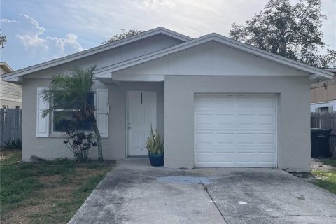 Casa en venta en Winter Haven, Florida, 2 dormitorios, 110.93 m2 № 1740344 - foto 2