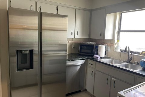 Casa en venta en Winter Haven, Florida, 2 dormitorios, 110.93 m2 № 1740344 - foto 5