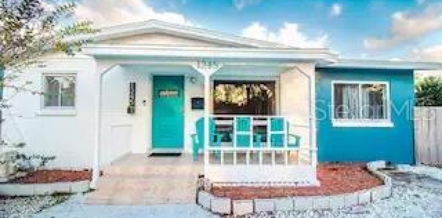 Appartement à Orlando, Floride 4 chambres, 171.4 m2 № 671199