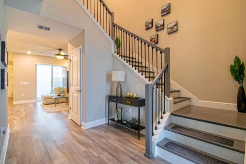 Touwnhouse à vendre à Orlando, Floride: 3 chambres, 183.02 m2 № 1572549 - photo 6