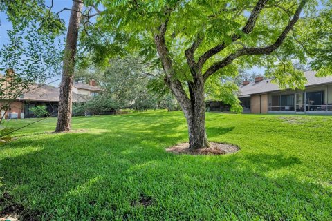 Condo in Lake Mary, Florida, 2 bedrooms  № 1778314 - photo 20
