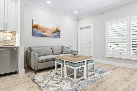 Condo in Sarasota, Florida, 2 bedrooms № 2212544 - photo 7