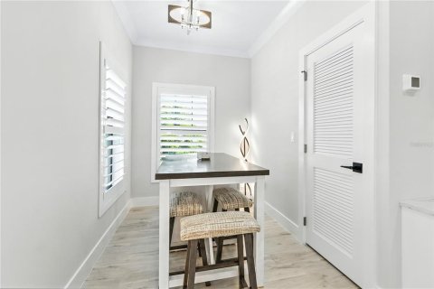 Condo in Sarasota, Florida, 2 bedrooms № 2212544 - photo 15