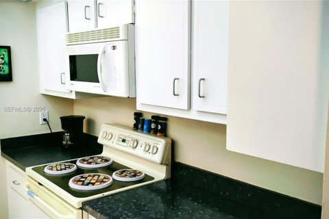 Купить кондоминиум в Делрей-Бич, Флорида 1 спальня, 85.93м2, № 2010214 - фото 17